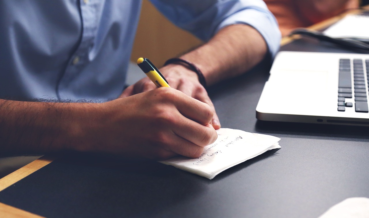 How to Create Policy and Procedure Manuals: Step-by-Step Guide